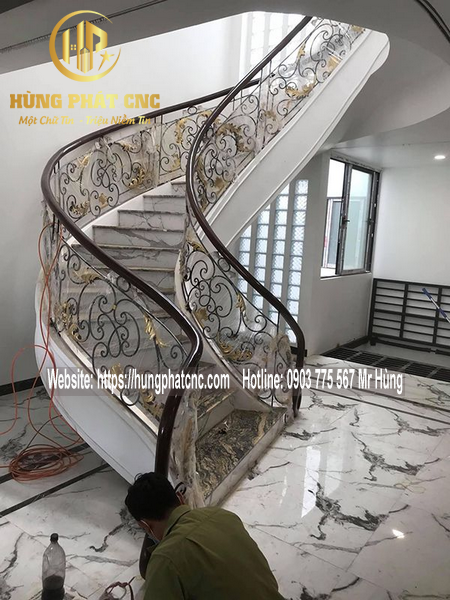 Thi công cầu thang sắt Quận Tân Phú – Bền đẹp, giá tốt