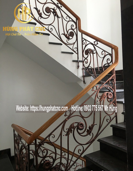 Thi công cầu thang sắt Quận Tân Phú – Bền đẹp, giá tốt