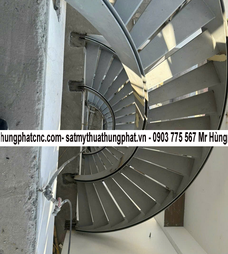 Cầu Thang Xoắn Quận Tân Bình - Giải Pháp Kiến Trúc Không Gian #TOP1