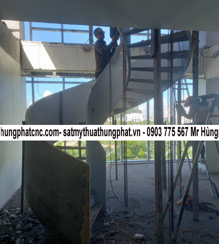 Cầu Thang Xoắn Bình Tân HCM - Giải Pháp Tối Ưu Không Gian #TOP1