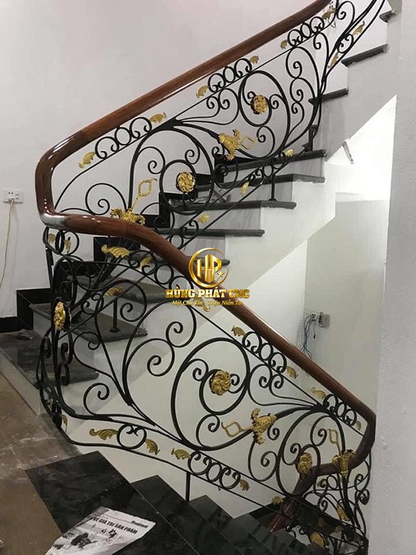 Cầu Thang Sắt Nhơn Trạch - Thiết Kế Nghệ Thuật, Bền Bỉ Theo Thời Gian