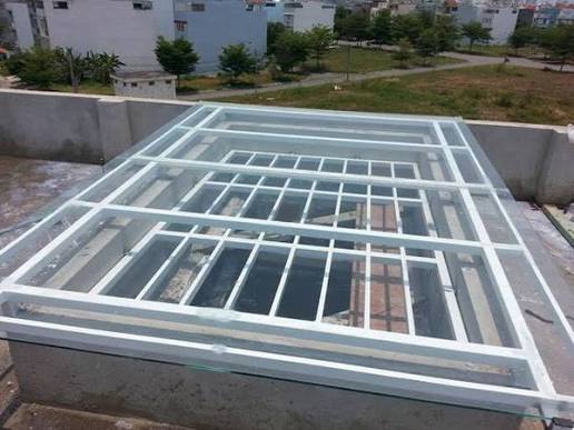 Mái Kính Giếng Trời – Phương Án Lấy Sáng Cho Nhà Phố